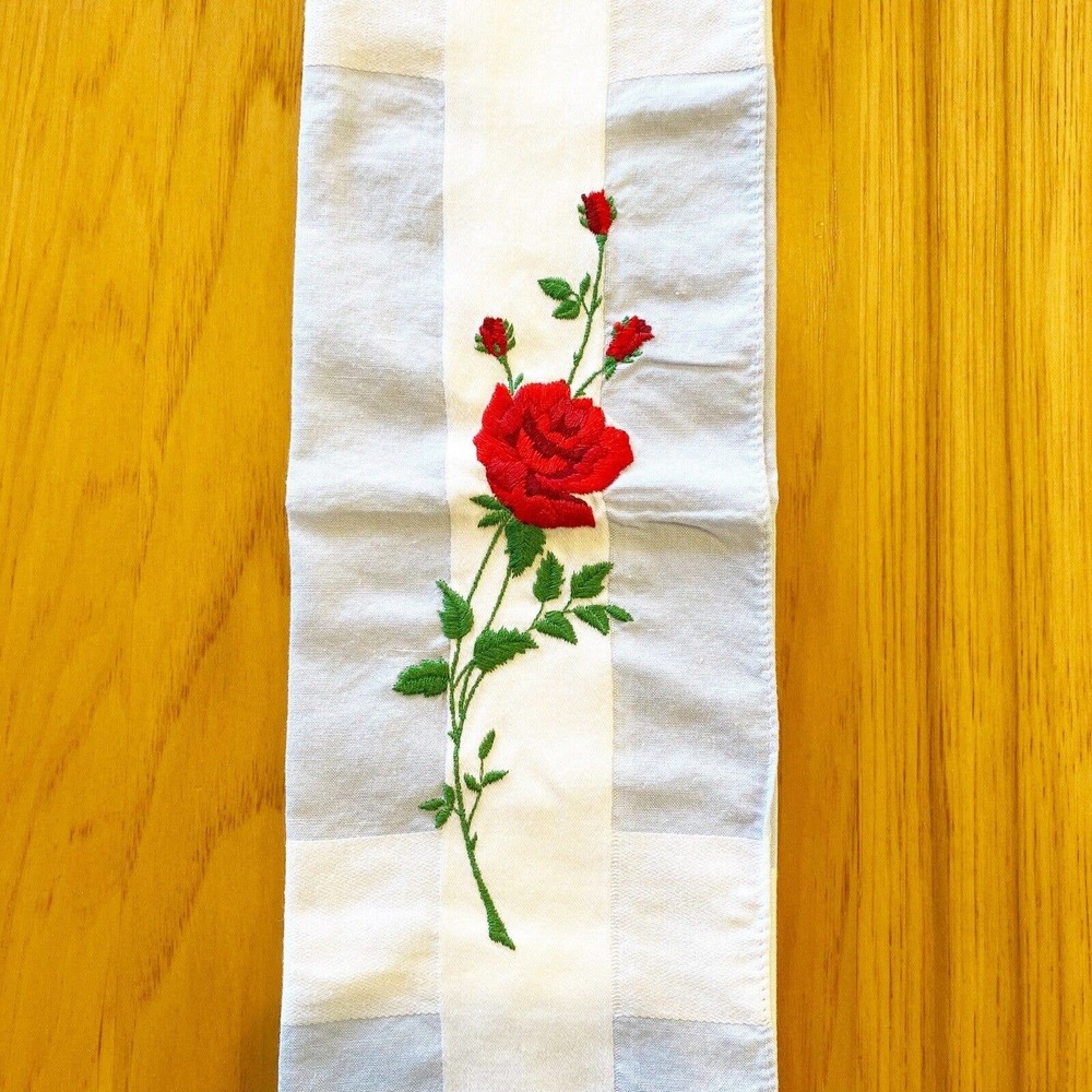 Vintage Handkerchief Hanky Embroidered Red Roses Flowers Blue White Cotton 10.5"